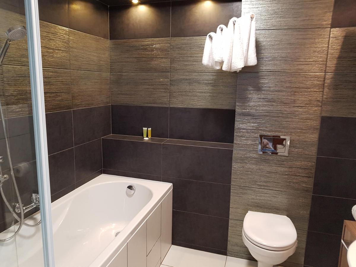 Pod Kominem Pokoje I Apartamenty Brzezie  Bagian luar foto
